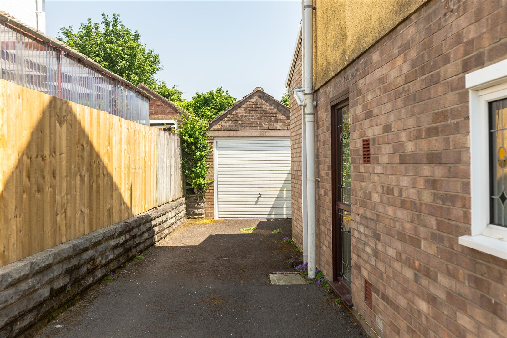 Gwerneinon Road, Sketty, Swansea, SA2 8EN